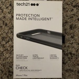 Tech 21 Evo Check iPhone 7 Plus case